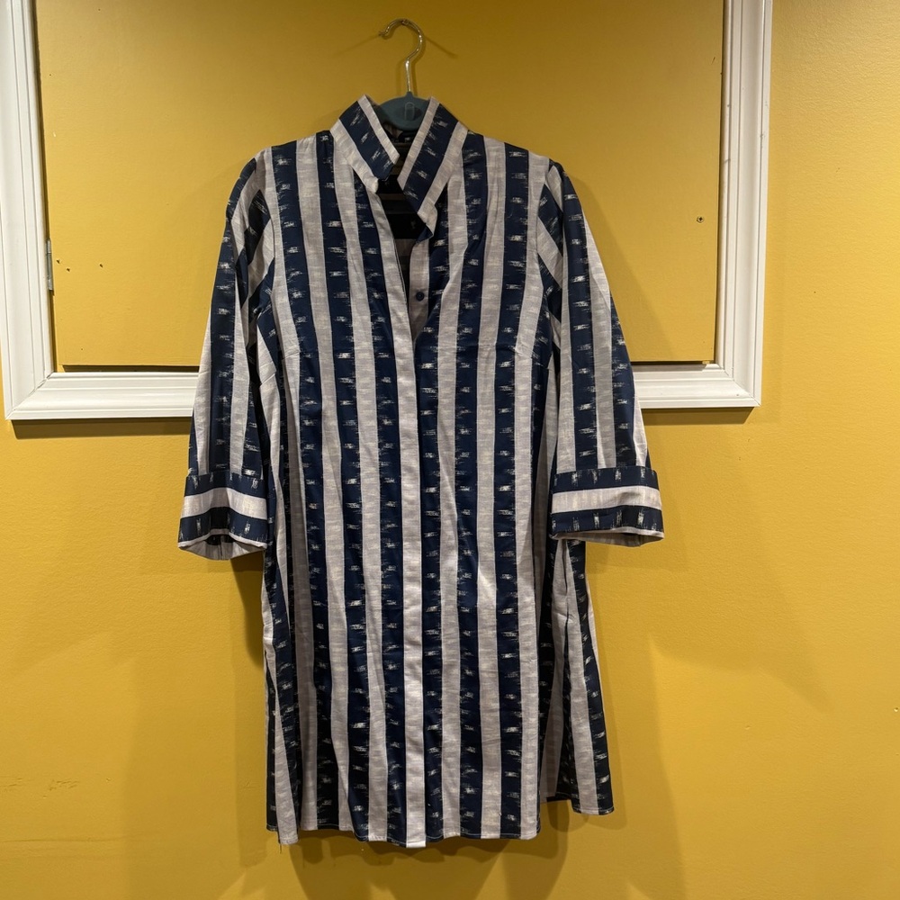 Tuckernuck blue and white striped shirt dress M stripes EUC